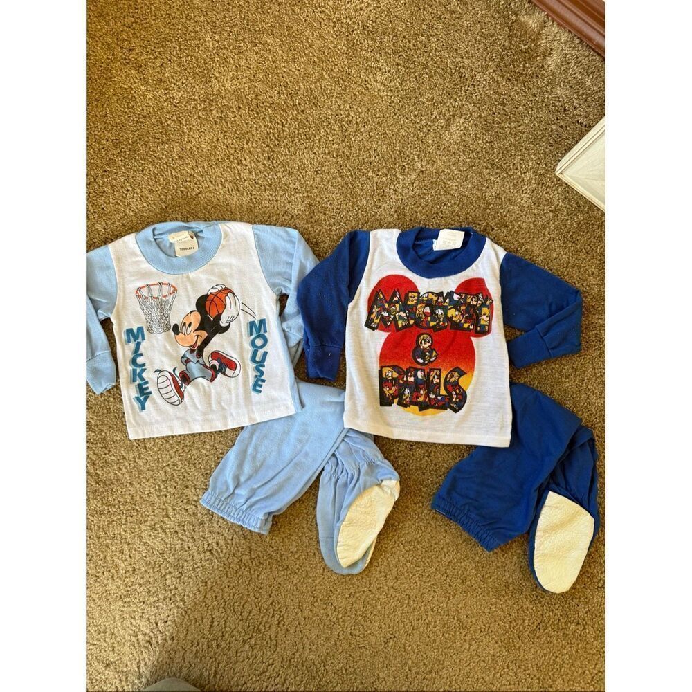 Vintage 90s Disney Mickey and Friends Boys Toddler Baby Blue Footed Pajama Set S